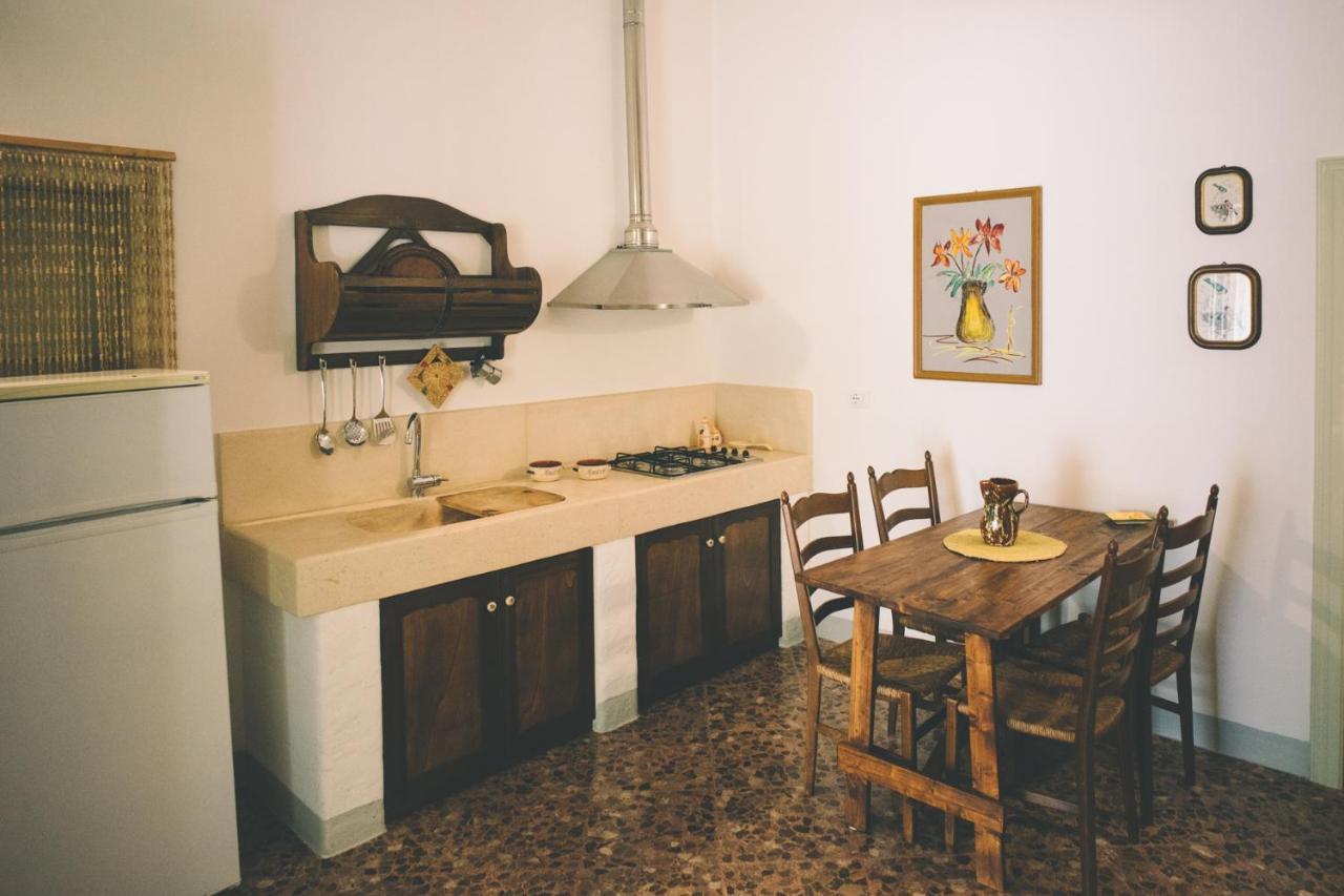 Bed and Breakfast Il Melograno Ceglie Messapica Exterior foto
