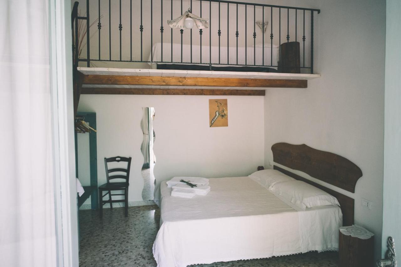 Bed and Breakfast Il Melograno Ceglie Messapica Exterior foto