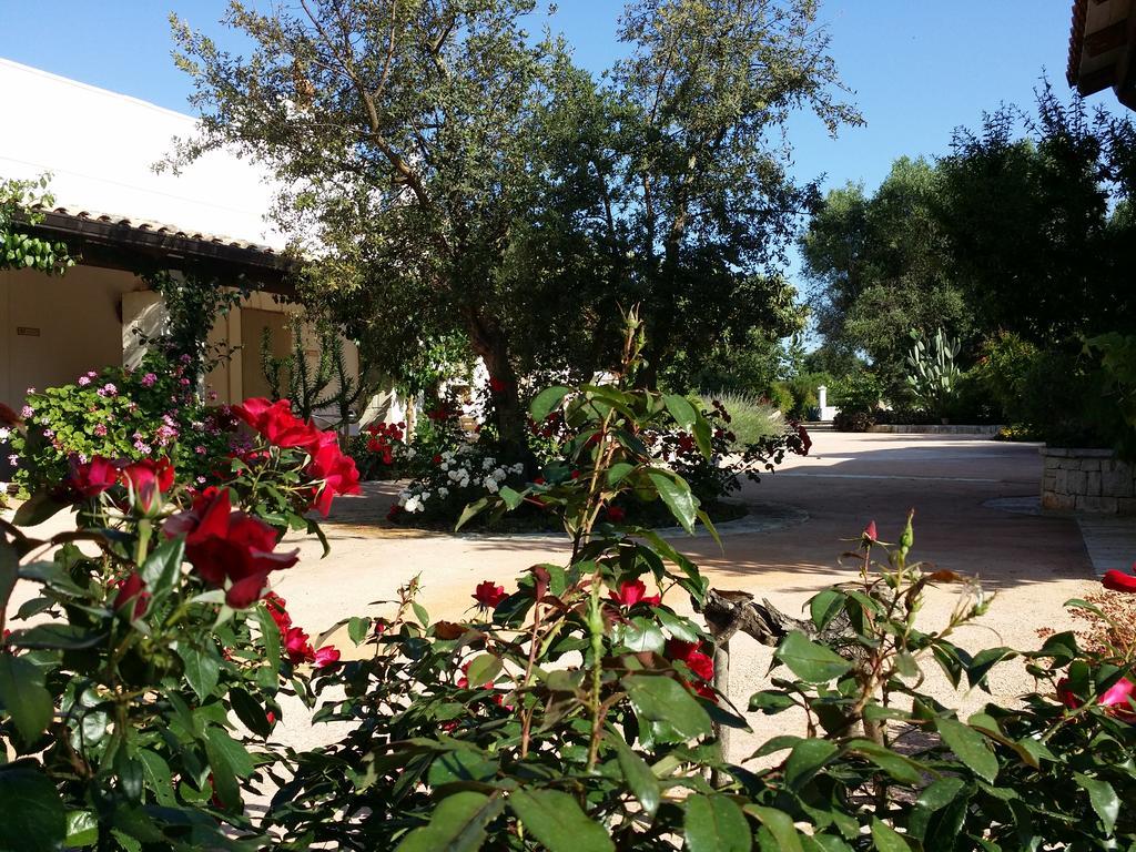 Bed and Breakfast Il Melograno Ceglie Messapica Exterior foto
